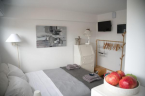 Central aesthetic studio with panoramic views